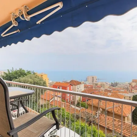 Familial A Deux Pas De Monaco Appartement