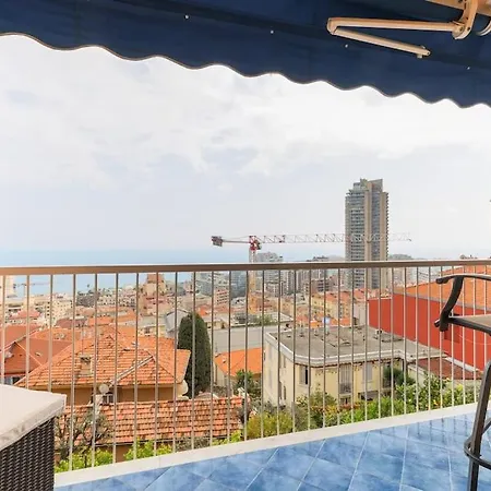 Familial A Deux Pas De Monaco Beausoleil