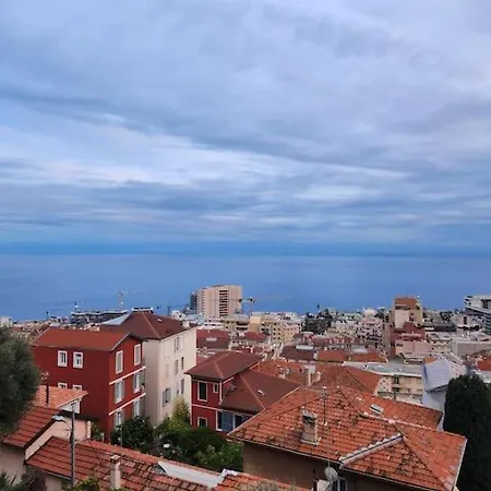 Familial A Deux Pas De Monaco Appartement