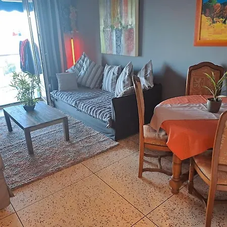 Familial A Deux Pas De Monaco Appartement